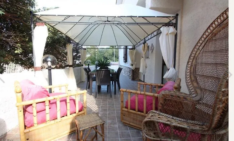 Semesterbostad Casa Sinatra Hotell San Vito Lo Capo